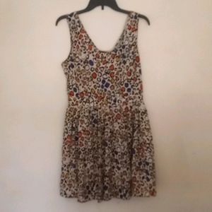 Women dress